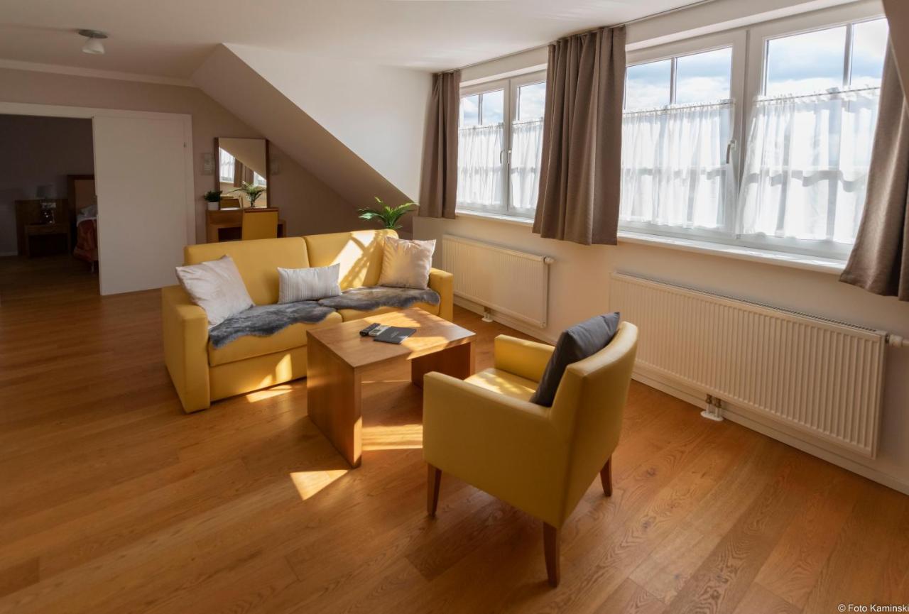 Winzerhotel Гумполдскирхен Екстериор снимка